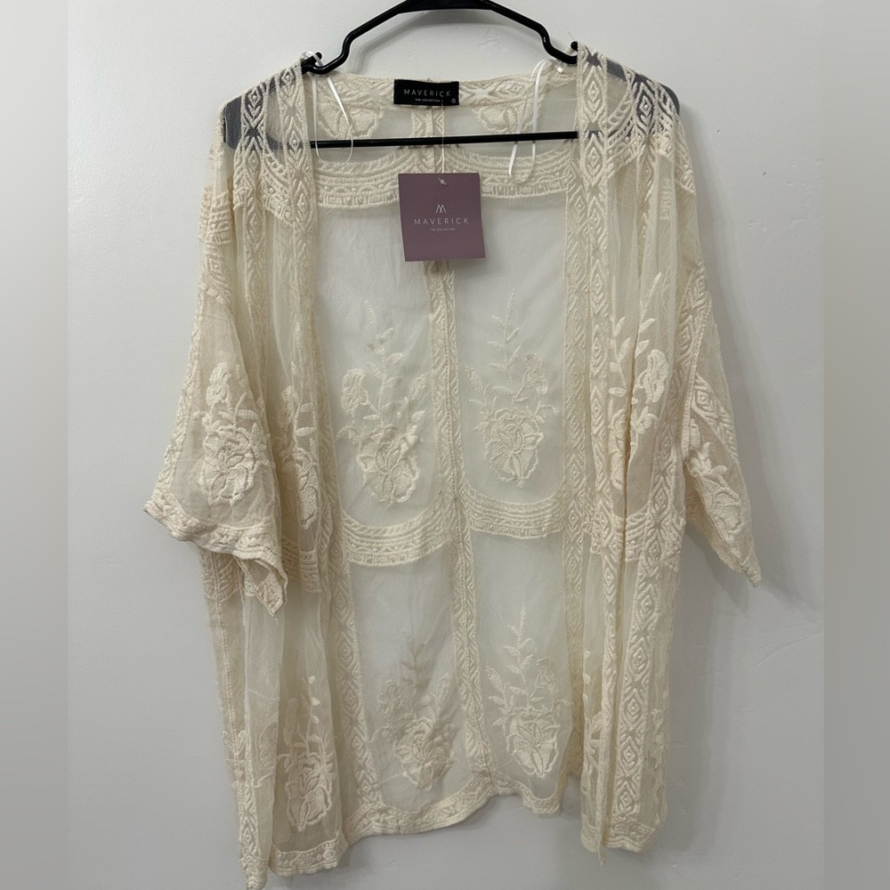 NWT Maverick the Collection Lace Kimono Small - Picture 3 of 8